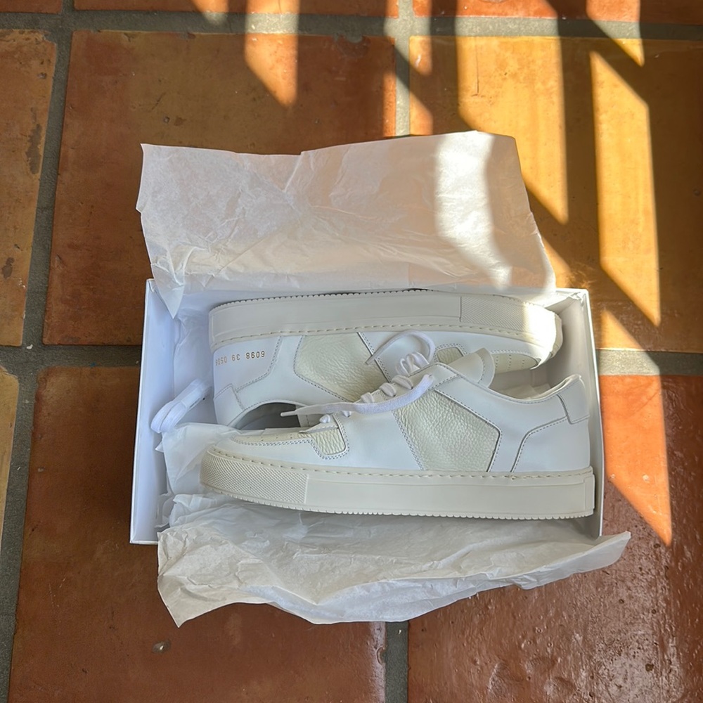 Common Projects Decades Low Top Sneaker White & Ivory Women’s Size 39 Brand New